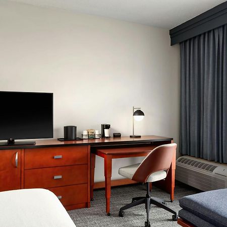 Courtyard By Marriott Minneapolis-St. Paul Airport Mendota Heights Экстерьер фото