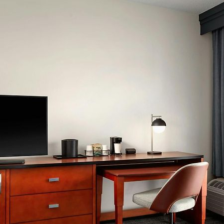 Courtyard By Marriott Minneapolis-St. Paul Airport Mendota Heights Экстерьер фото