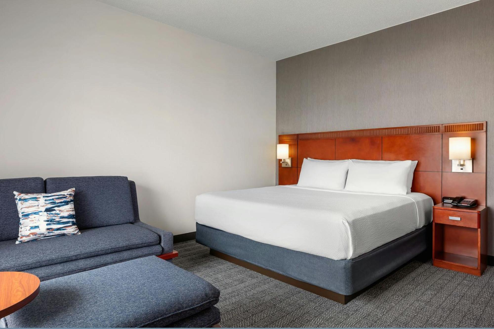 Courtyard By Marriott Minneapolis-St. Paul Airport Mendota Heights Экстерьер фото