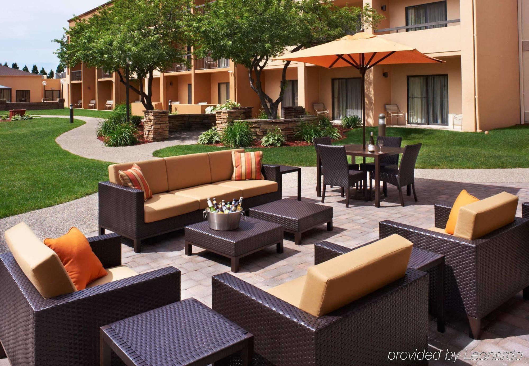 Courtyard By Marriott Minneapolis-St. Paul Airport Mendota Heights Удобства фото