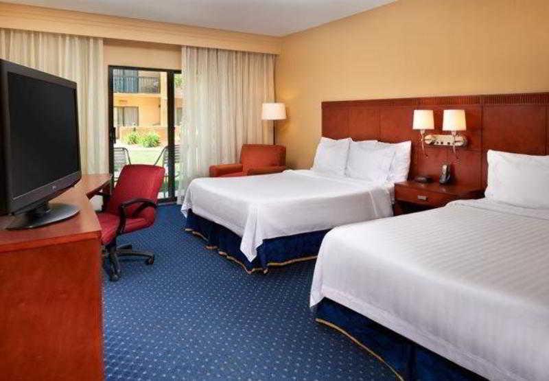Courtyard By Marriott Minneapolis-St. Paul Airport Mendota Heights Номер фото